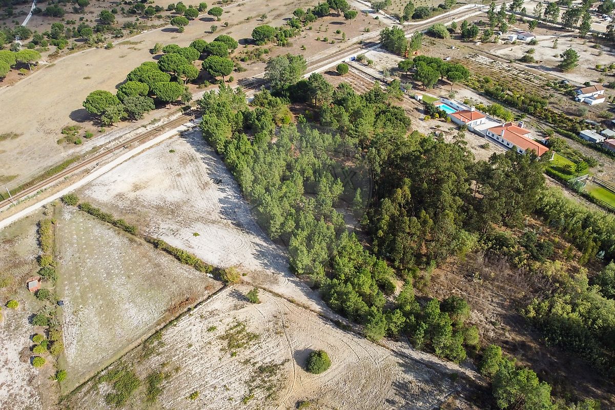 Terreno à venda em Coruche