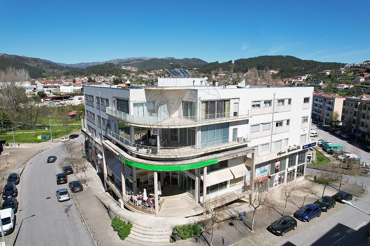 Escritório - Refojos de Basto, Outeiro e Painzela, Cabeceiras de Basto, Braga