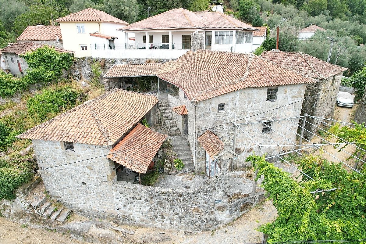 Apartamento T4 à venda em Cabeceiras de Basto