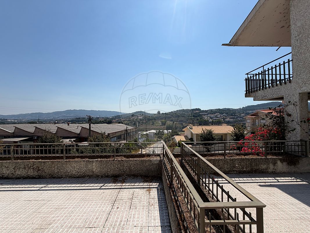 Moradia T4 à venda em Selho (São Jorge), Guimarães — foto 11