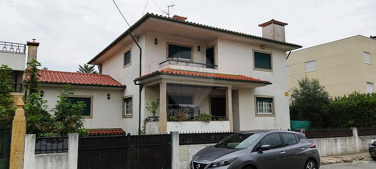 Apartamento T4 à venda em Guimarães