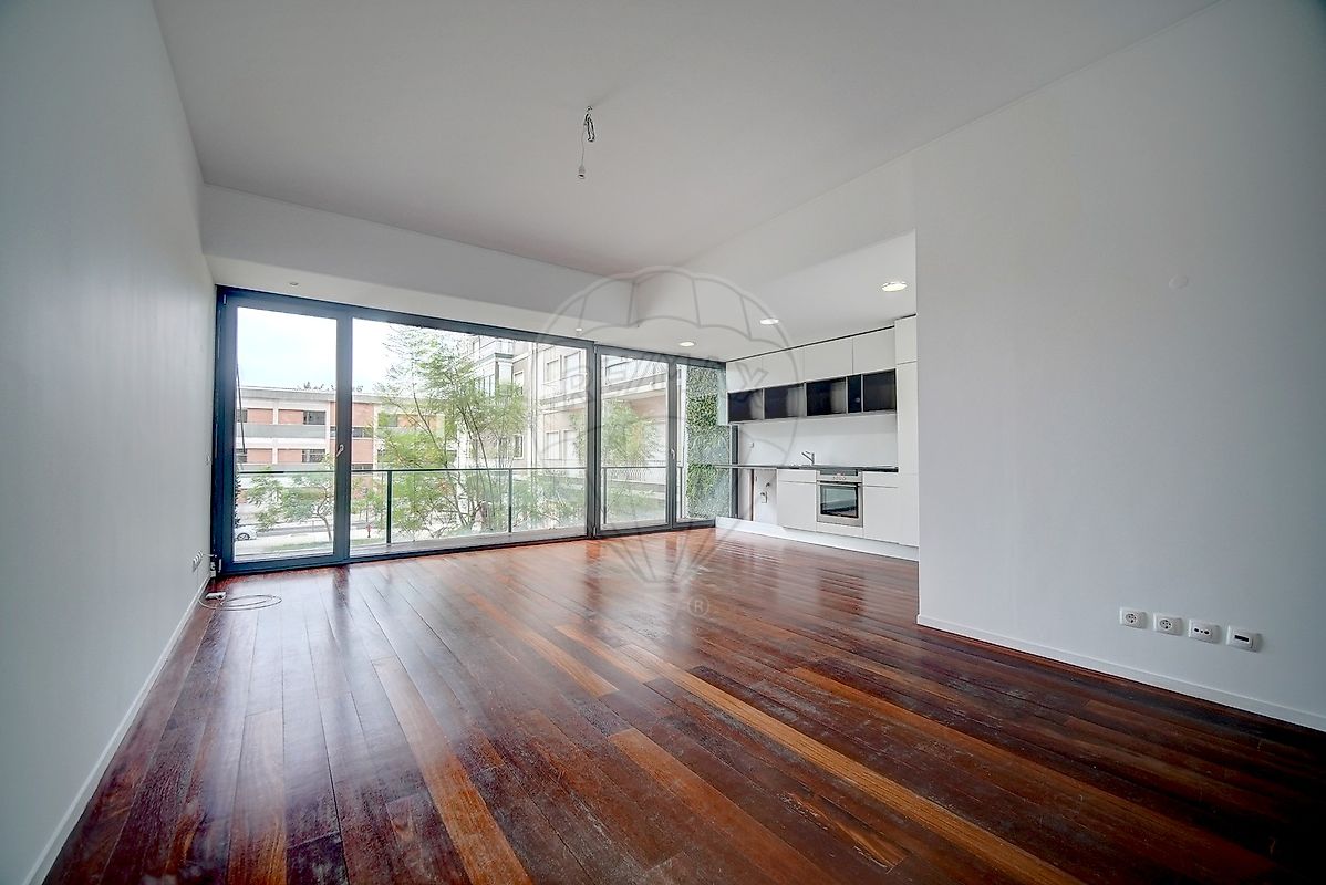 listing 121801335-19 picture-0