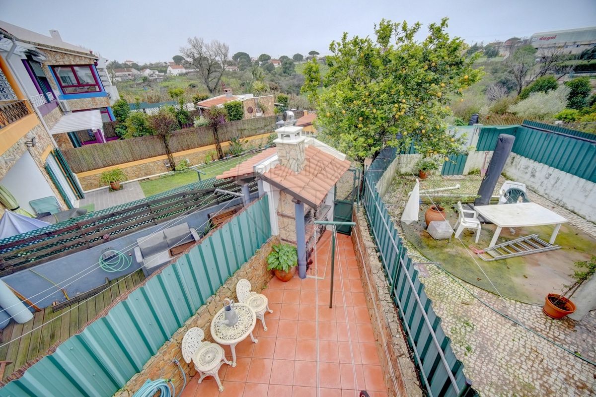 listing 121801379-13 picture-0