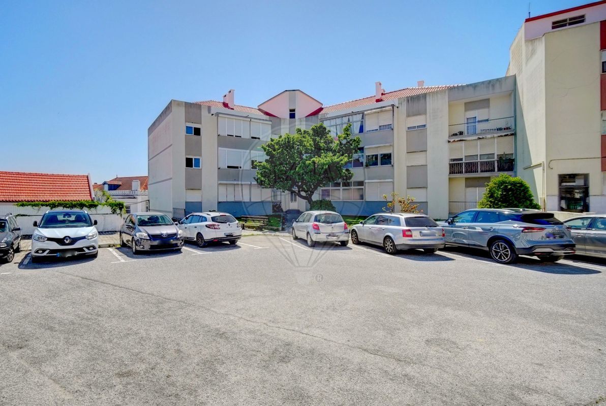 listing 121801324-55 picture-0
