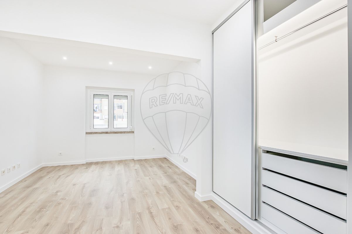 listing 121831322-48 picture-0