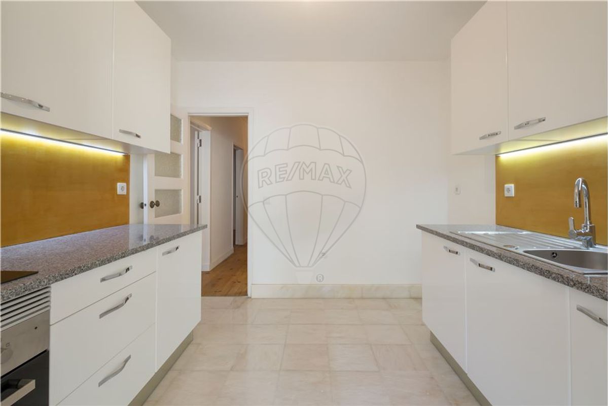 listing 121831169-65 picture-0