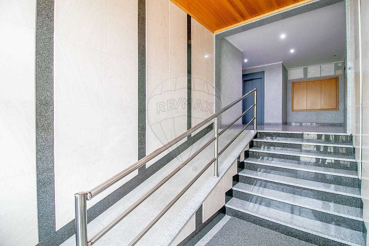 Apartamento T3 à venda em Azambuja