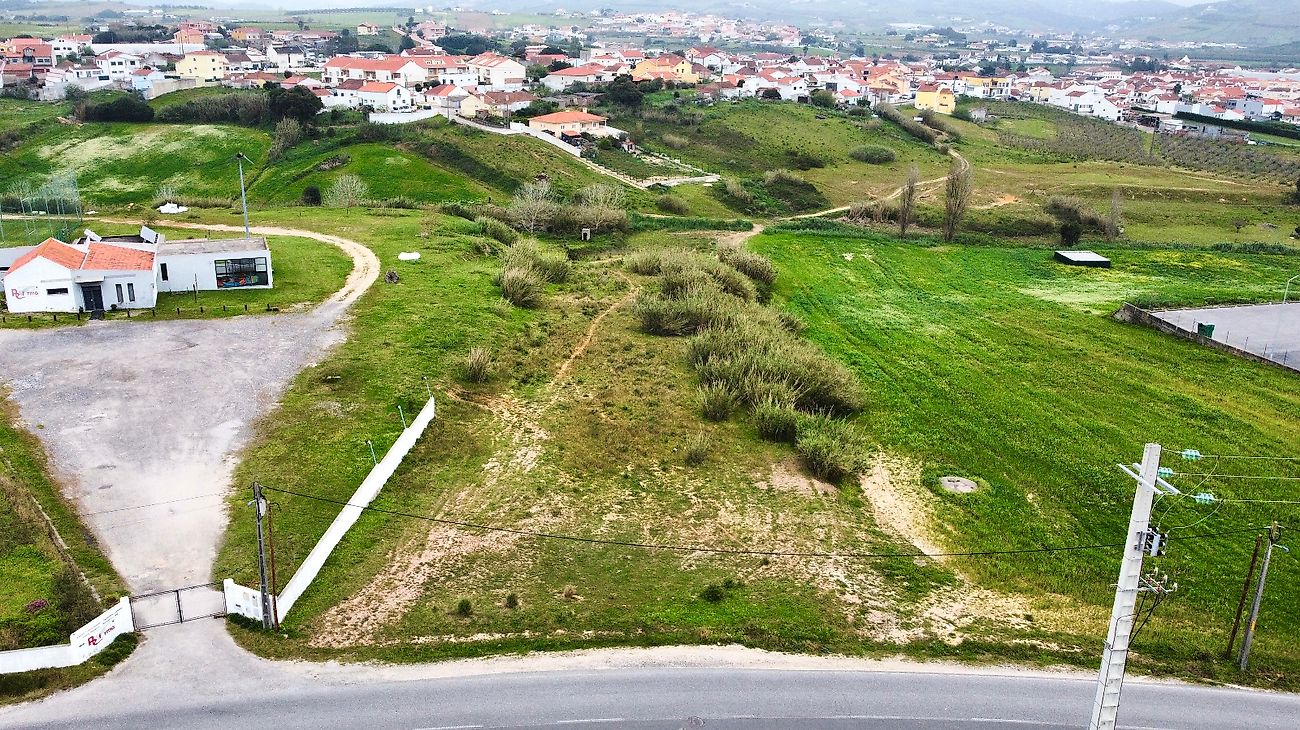Terreno  à venda em Torres Vedras