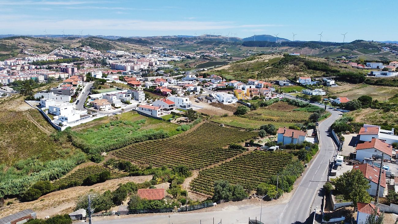 Terreno  à venda em Varatojo
