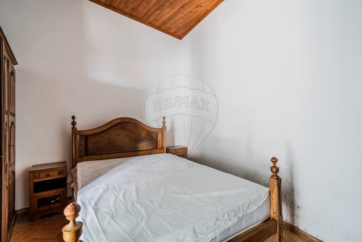 listing 121901380-36 picture-0
