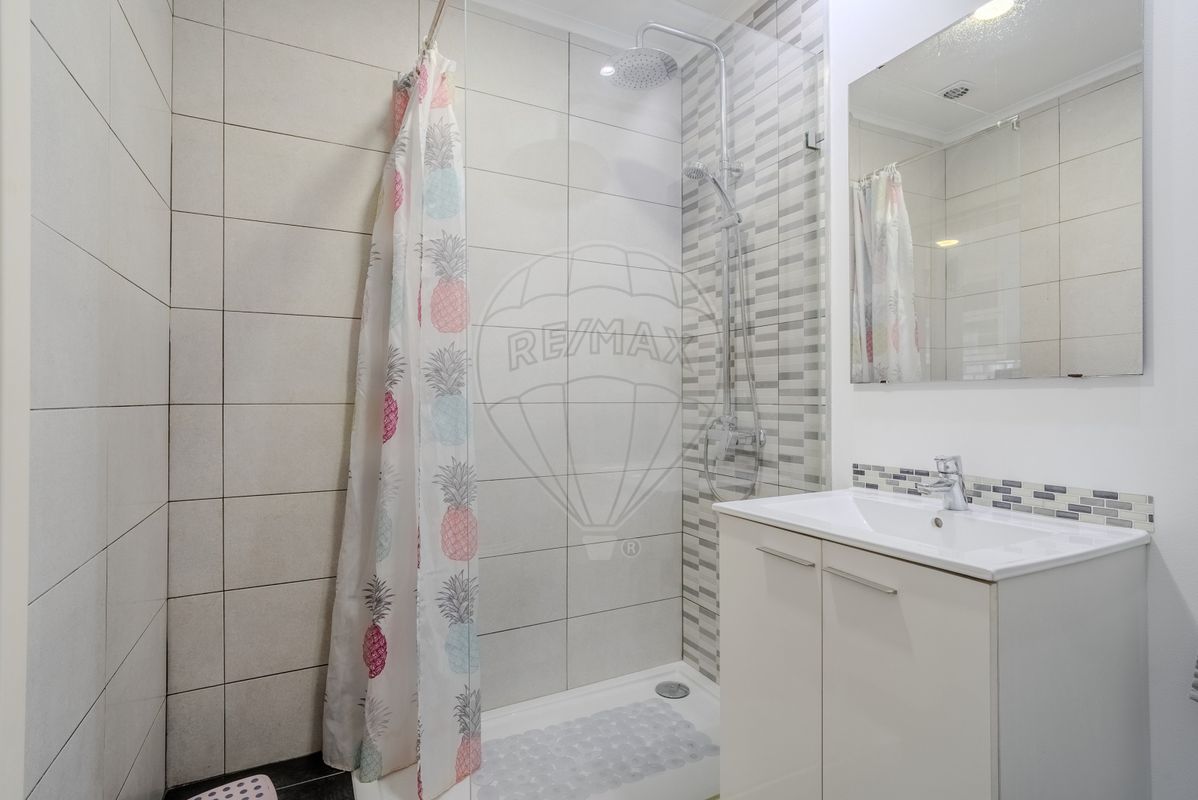listing 121901144-282 picture-0