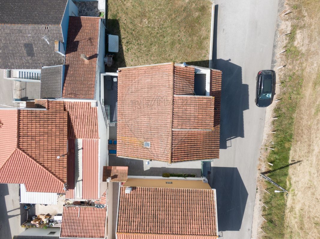 listing 121901144-282 picture-0