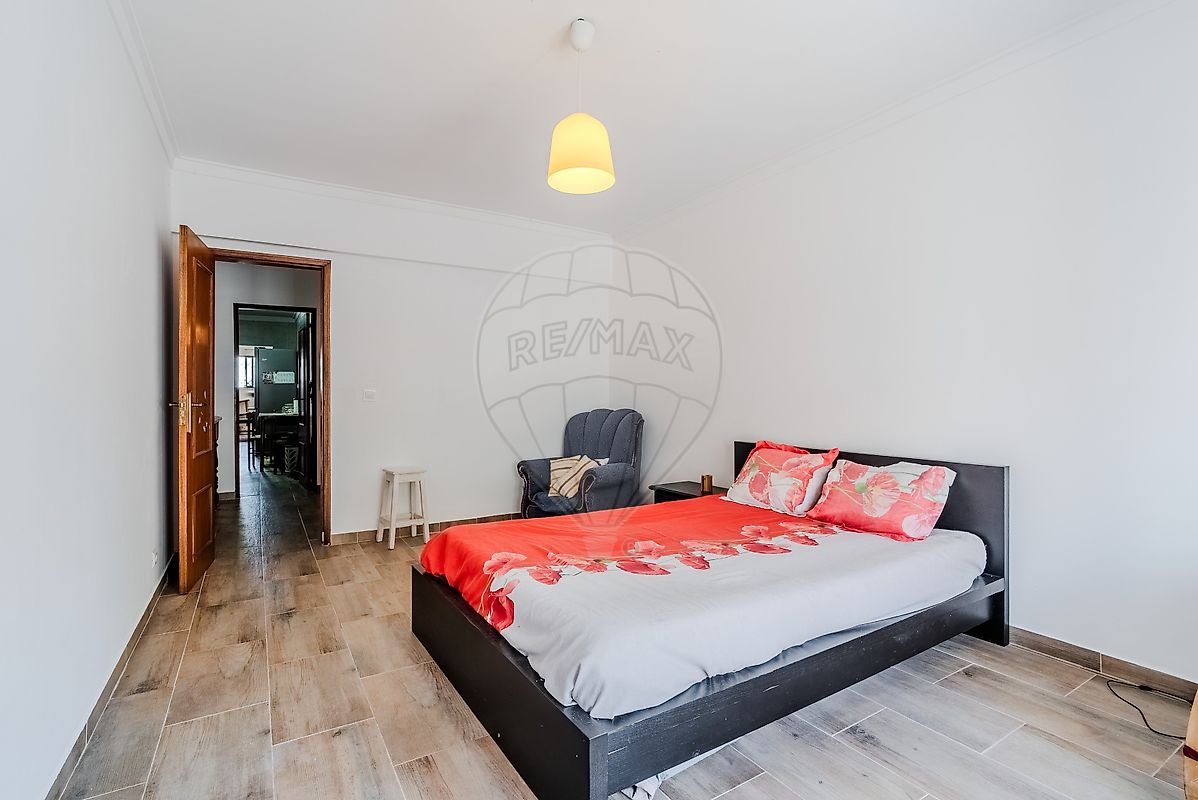 listing 121901144-288 picture-0