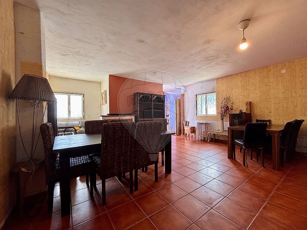 listing 121901292-79 picture-0
