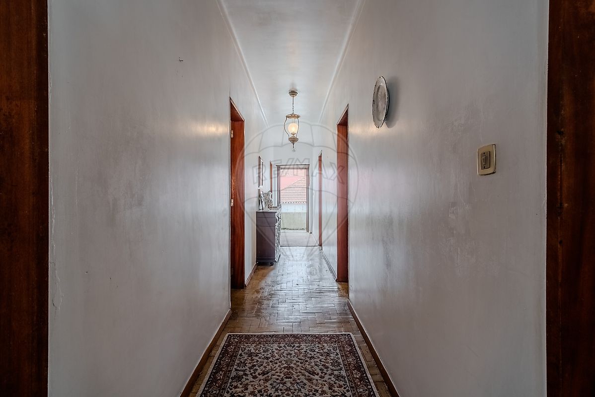 listing 121901144-289 picture-0