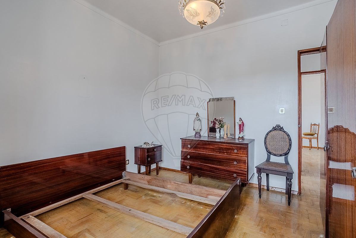 listing 121901144-289 picture-0