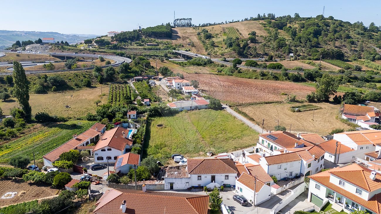 Moradia T1 à venda em Orjariça