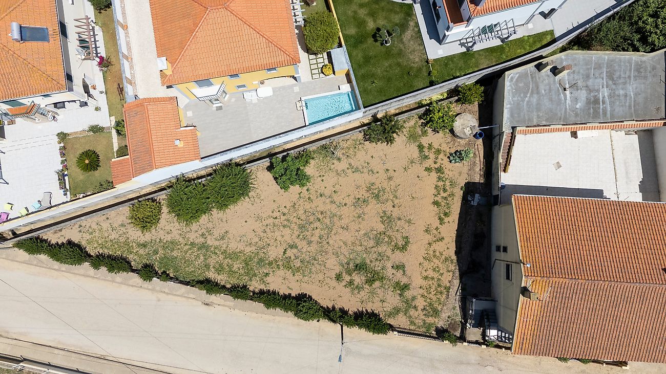 Land for sale in Peniche, Portugal — €60,000