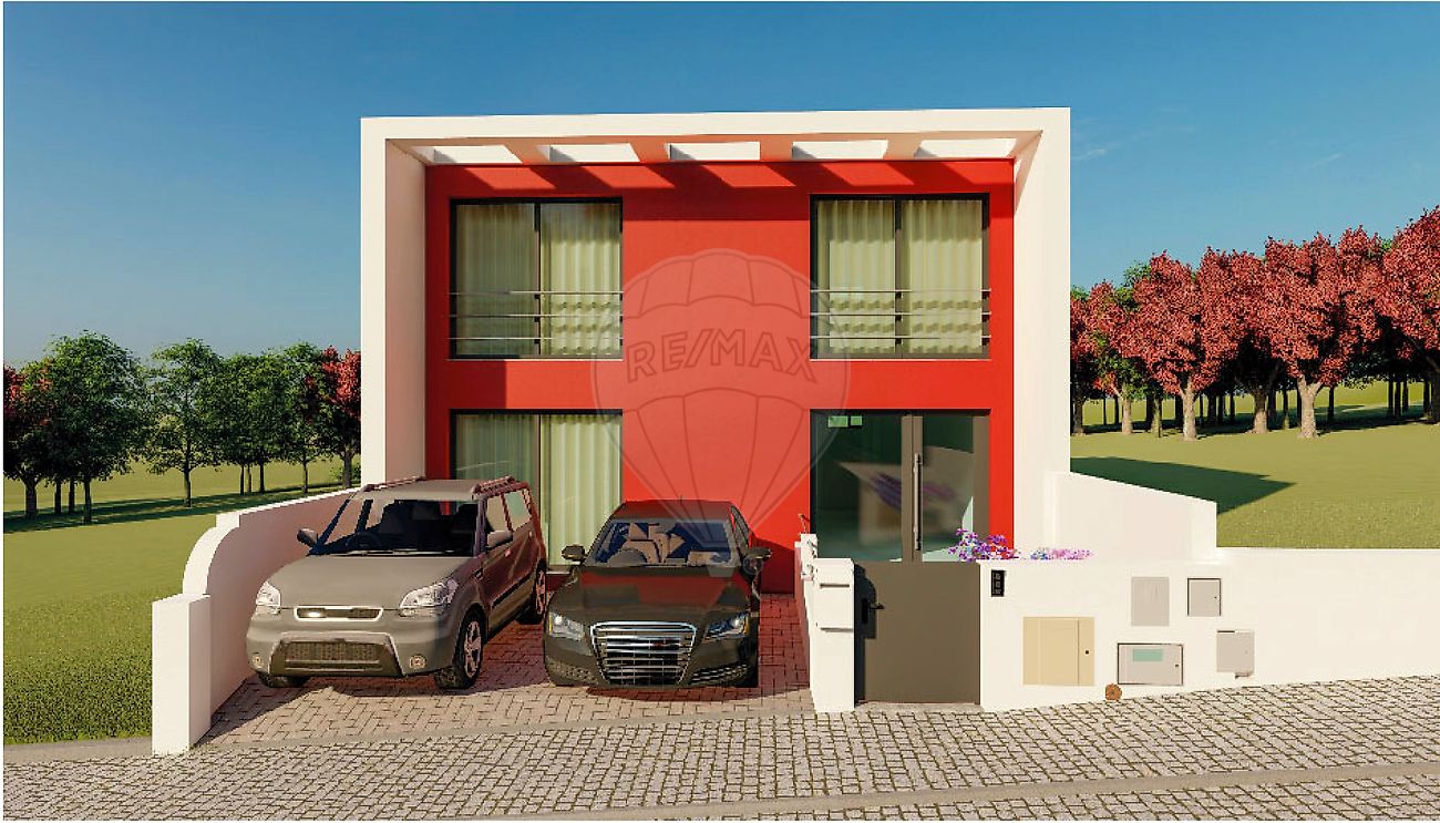 Moradia T4 para venda