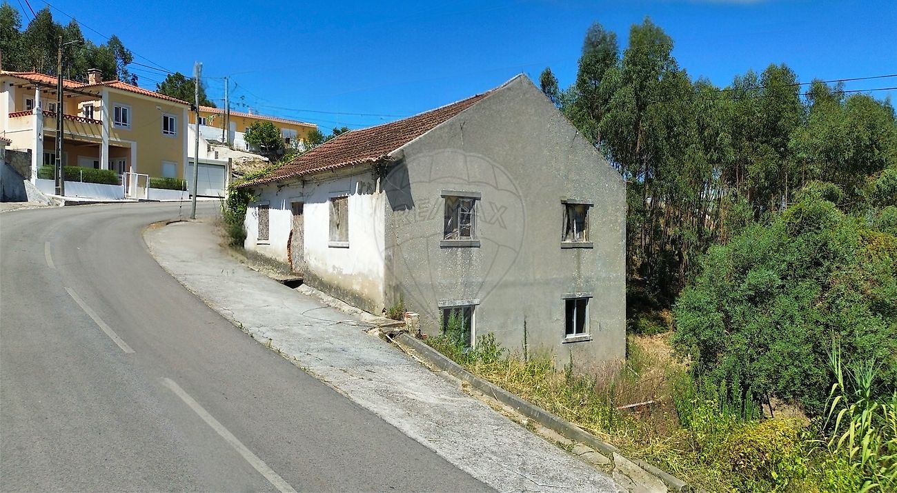 Moradia T2 à venda em Torres Vedras