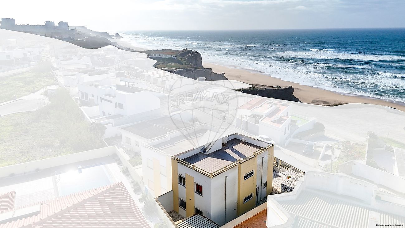 Moradia T4 à venda em Torres Vedras