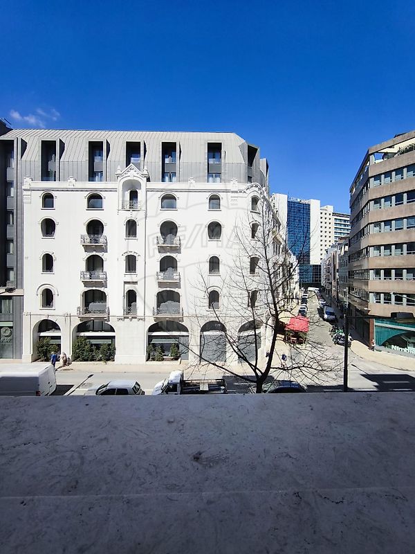 Apartamento T9 à venda em Lisboa