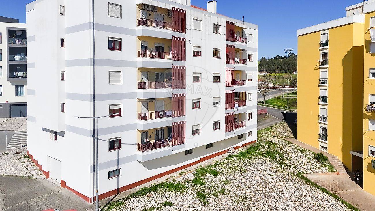 Apartamento T2 à venda em Torres Vedras (São Pedro, Santiago, Santa Maria do Castelo e São Miguel) e Matacães, Torres Vedras — foto 24