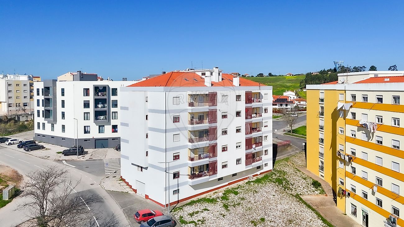 Apartamento T2 à venda em Torres Vedras (São Pedro, Santiago, Santa Maria do Castelo e São Miguel) e Matacães, Torres Vedras — foto 23