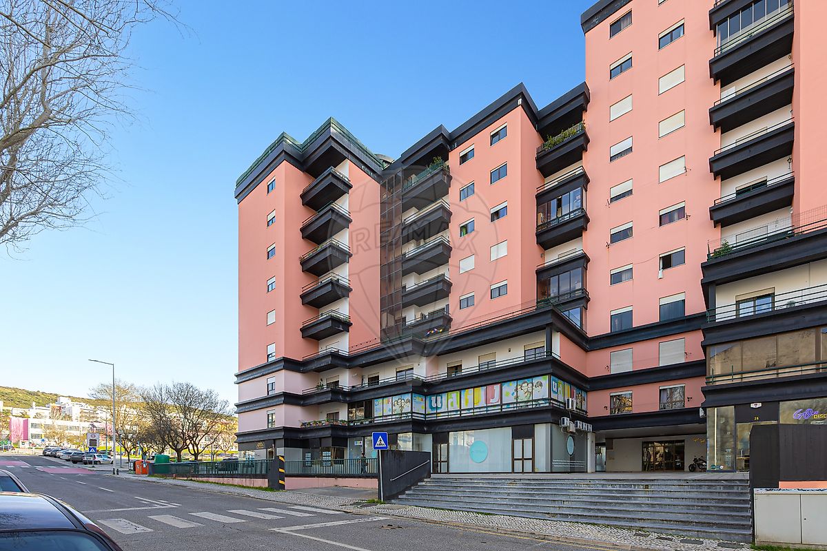 Apartamento T3 à venda em Torres Vedras