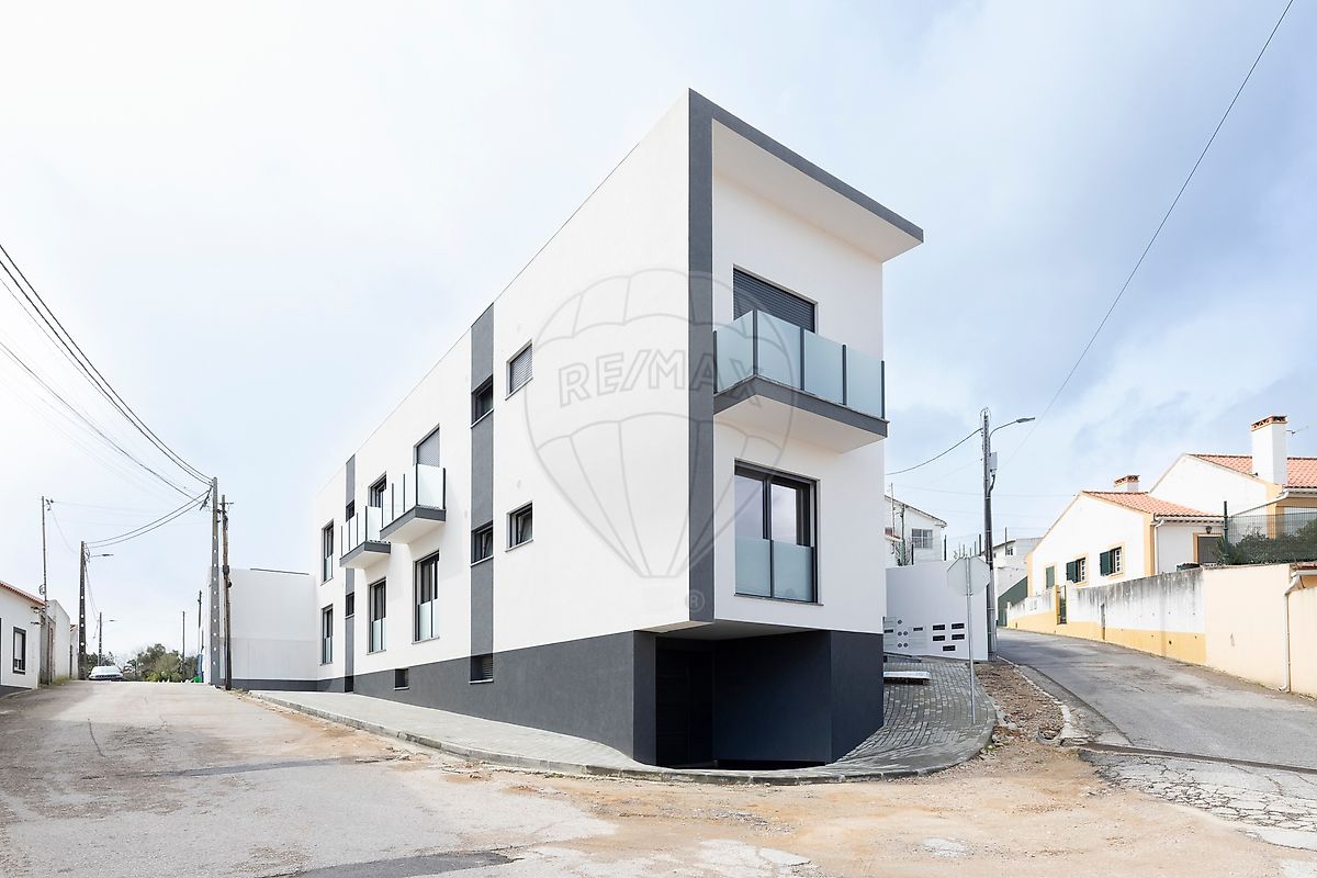 Apartamento T2 à venda em Torres Vedras