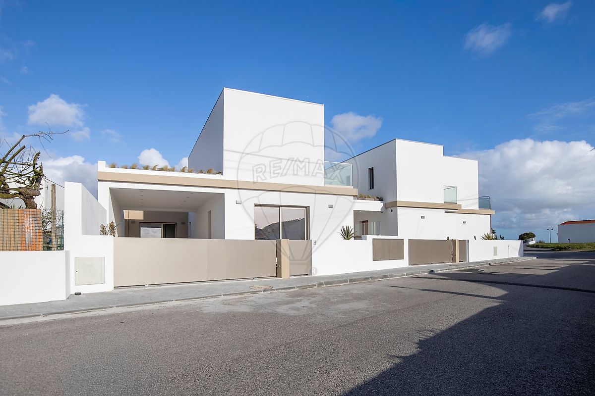 Moradia T3 à venda em Torres Vedras