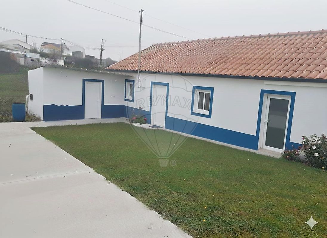 Moradia T2 à venda em Torres Vedras