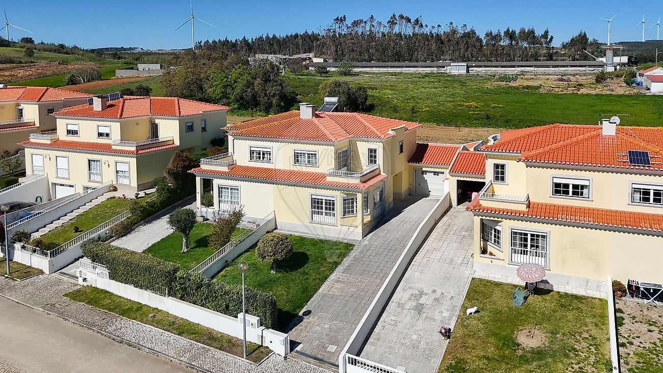 Moradia T3 à venda em Lourinhã