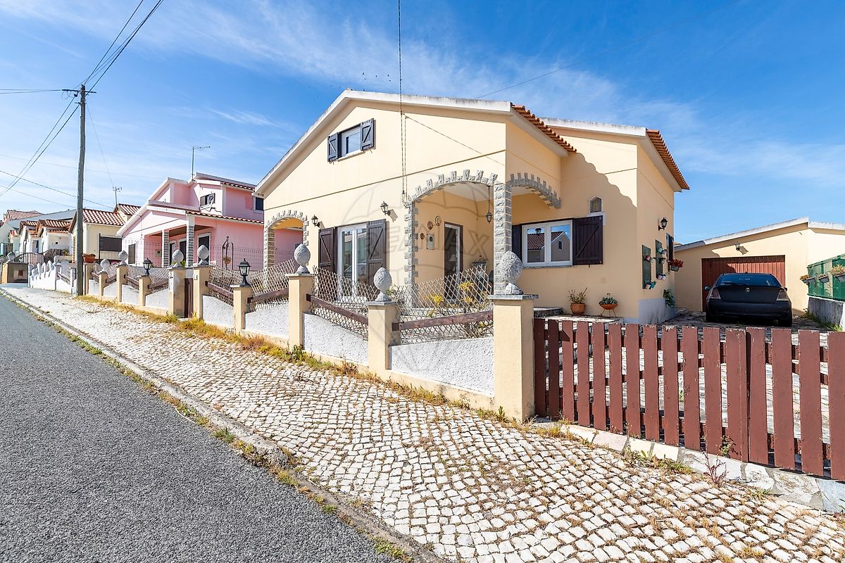 Moradia T5 à venda em Torres Vedras