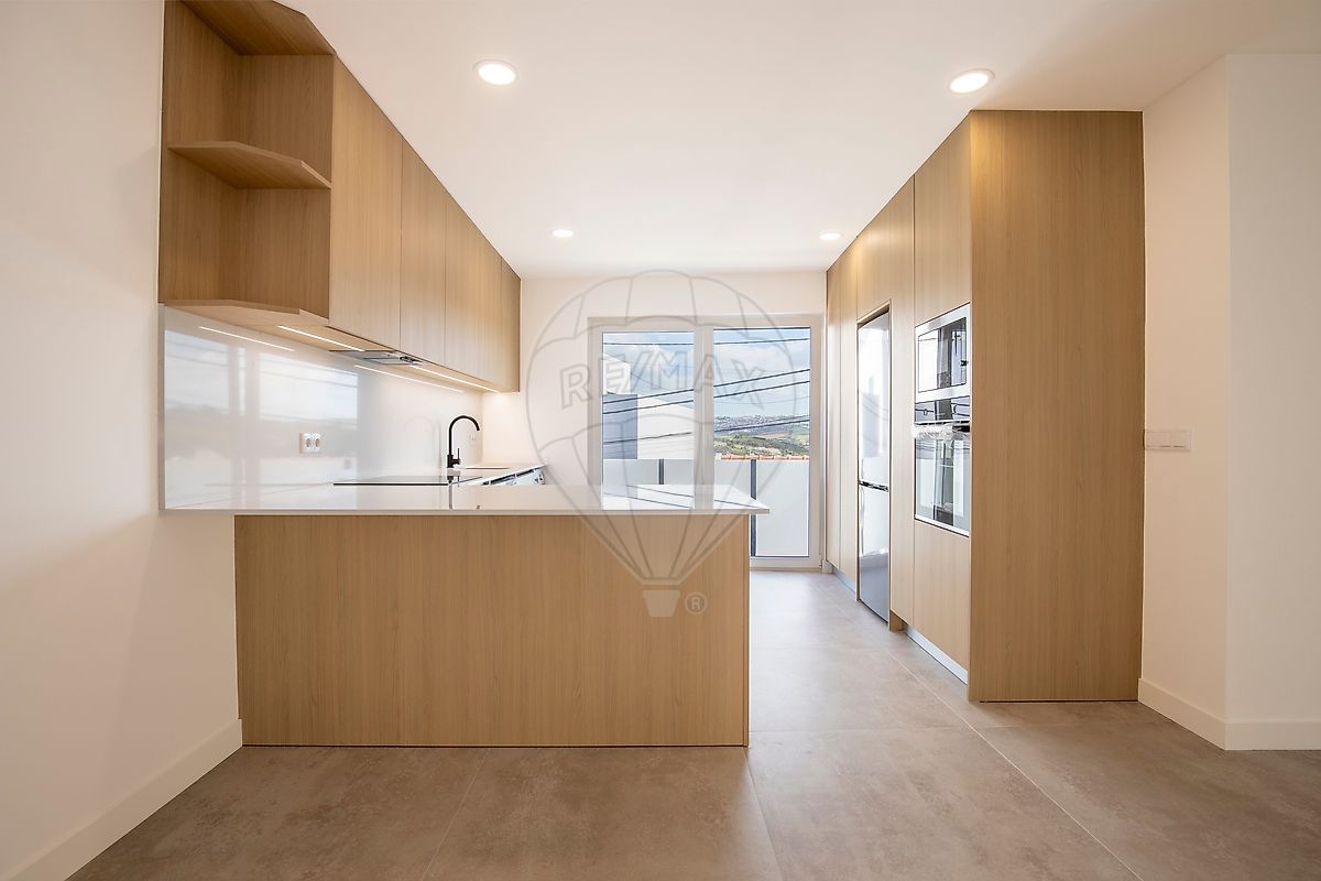 Apartamento T2 à venda em Torres Vedras