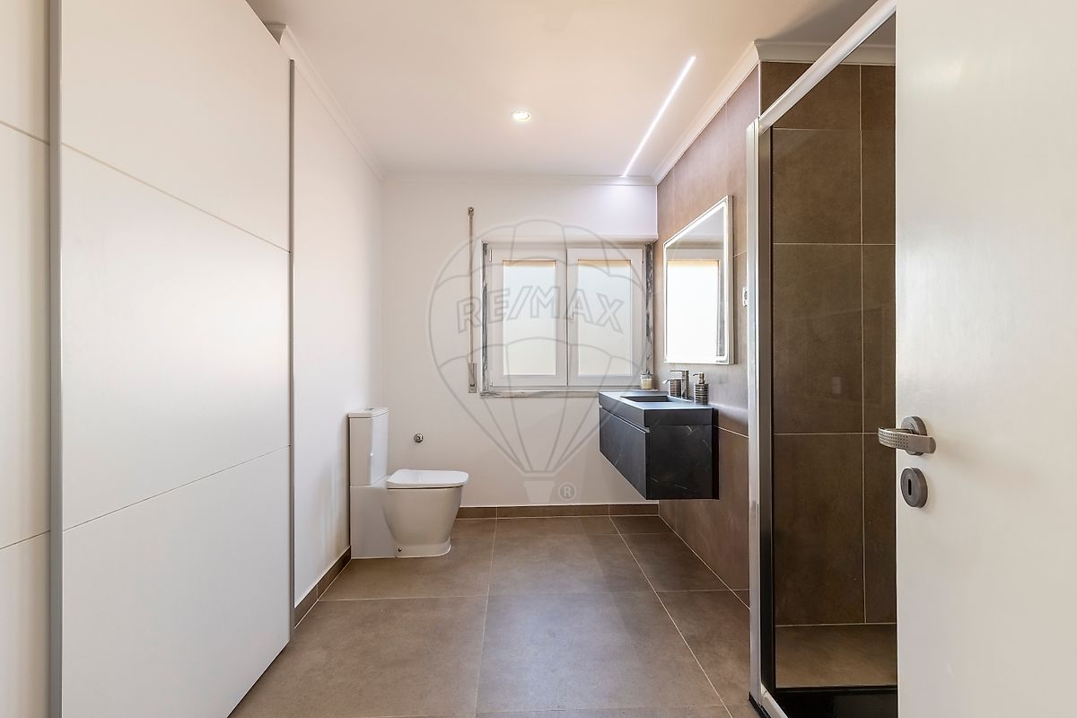 Moradia T4 à venda em São Pedro da Cadeira, Torres Vedras — foto 19