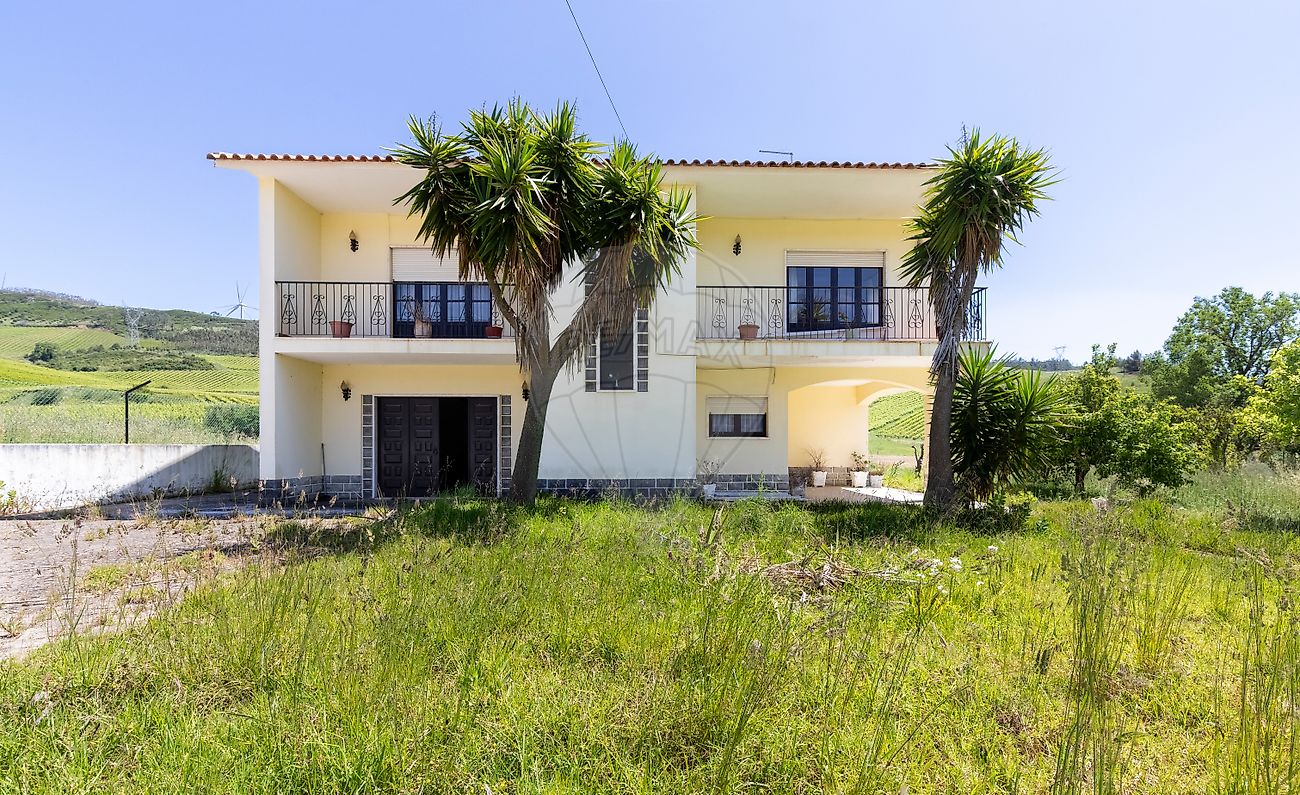 Moradia T3 à venda em Torres Vedras (São Pedro, Santiago, Santa Maria do Castelo e São Miguel) e Matacães, Torres Vedras — foto 29
