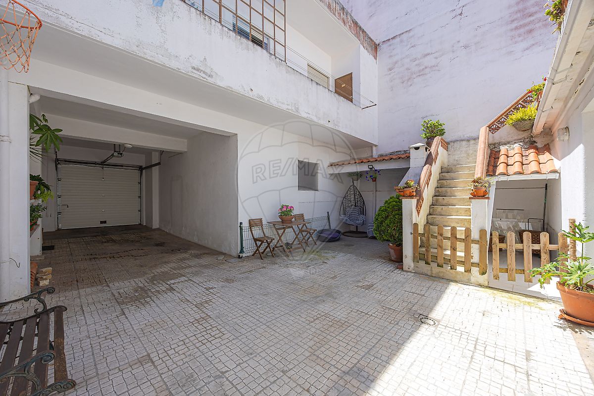 Moradia T5 à venda em Torres Vedras (São Pedro, Santiago, Santa Maria do Castelo e São Miguel) e Matacães, Torres Vedras — foto 10