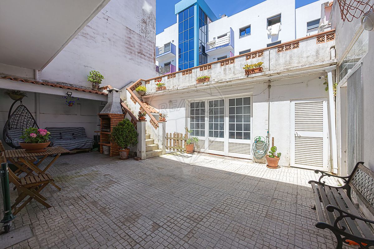 Moradia T5 à venda em Torres Vedras (São Pedro, Santiago, Santa Maria do Castelo e São Miguel) e Matacães, Torres Vedras — foto 11