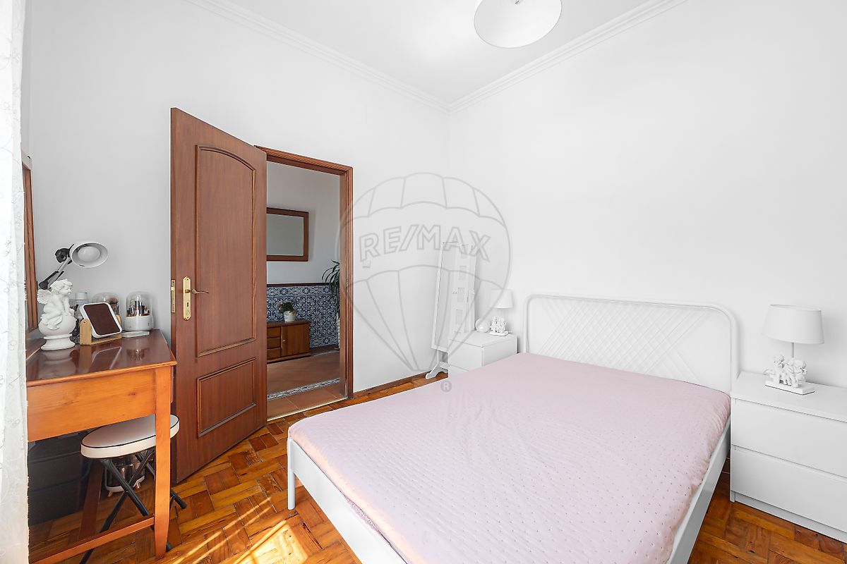 Moradia T5 à venda em Torres Vedras (São Pedro, Santiago, Santa Maria do Castelo e São Miguel) e Matacães, Torres Vedras — foto 16