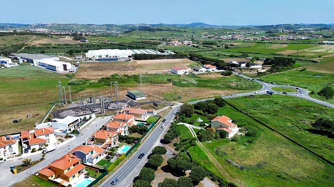 Terreno à venda em Torres Vedras