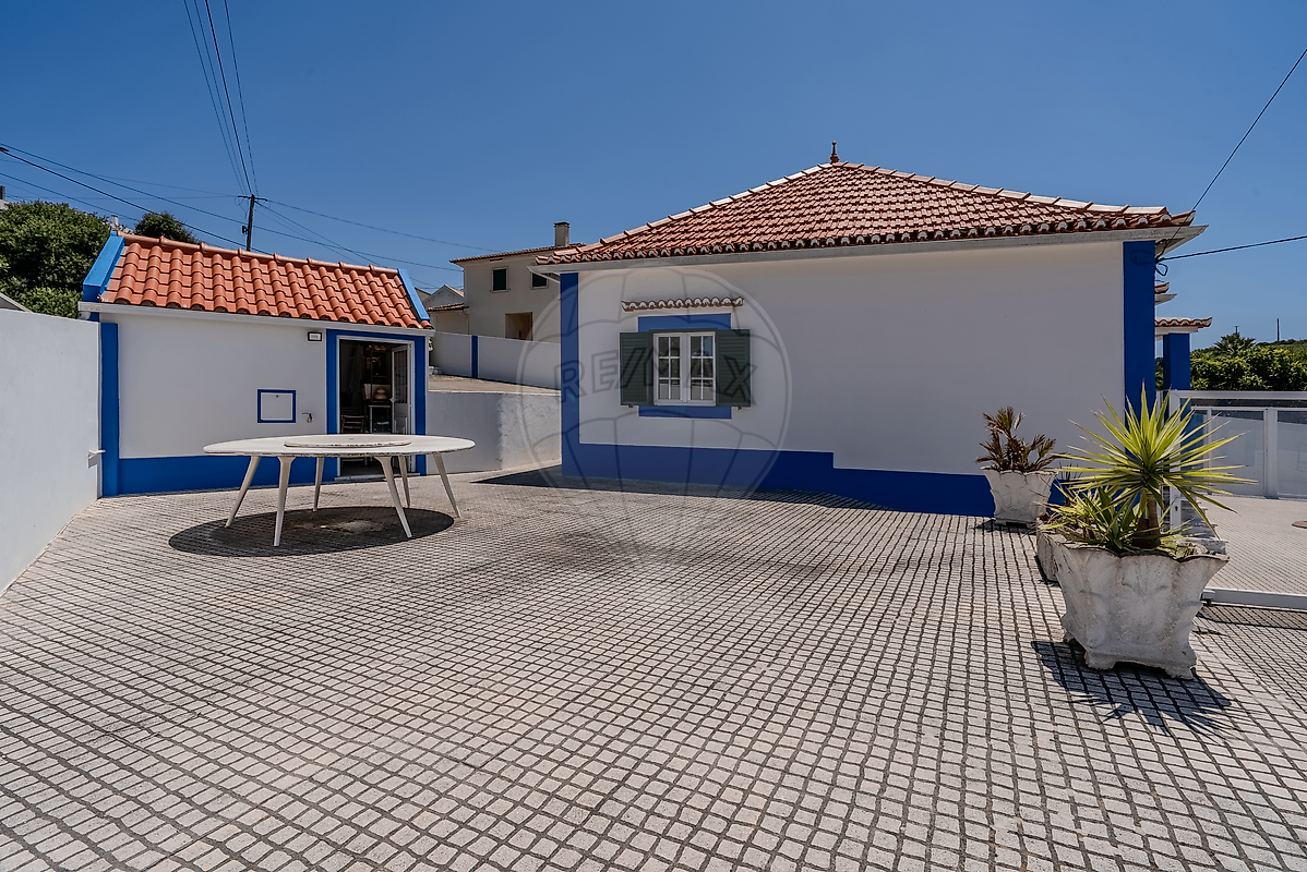 Moradia T2 à venda em Torres Vedras (São Pedro, Santiago, Santa Maria do Castelo e São Miguel) e Matacães, Torres Vedras — foto 11