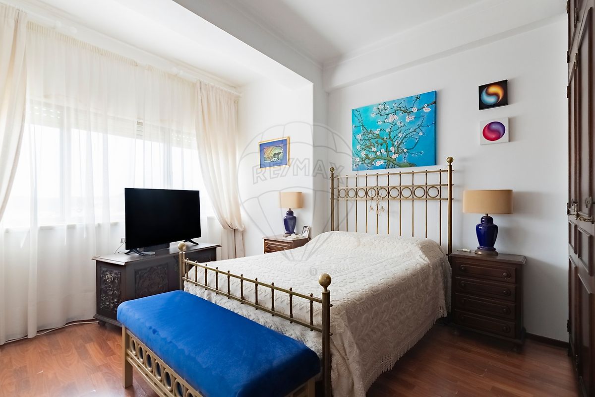 Apartamento T5 à venda em Torres Vedras (São Pedro, Santiago, Santa Maria do Castelo e São Miguel) e Matacães, Torres Vedras — foto 18