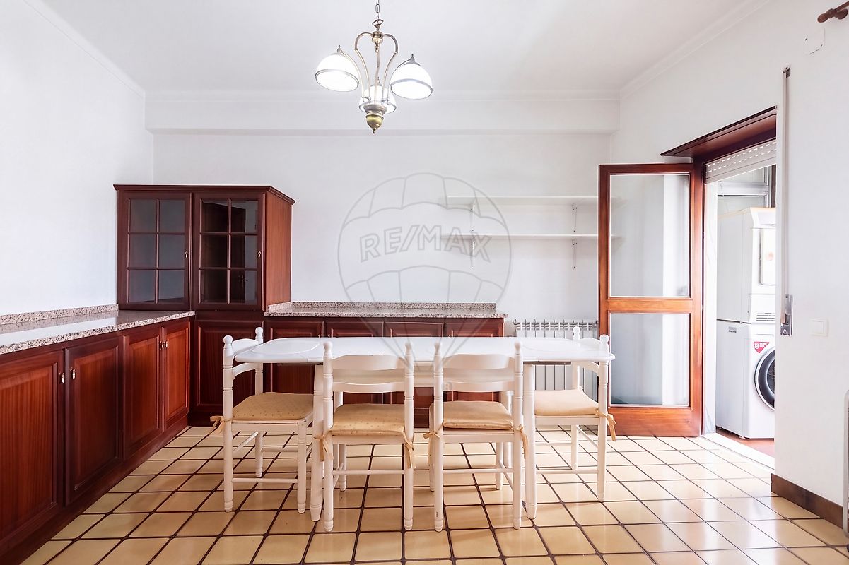 Apartamento T5 à venda em Torres Vedras (São Pedro, Santiago, Santa Maria do Castelo e São Miguel) e Matacães, Torres Vedras — foto 8