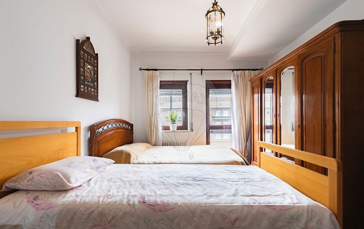 Apartamento T5 à venda em Torres Vedras (São Pedro, Santiago, Santa Maria do Castelo e São Miguel) e Matacães, Torres Vedras — foto 11