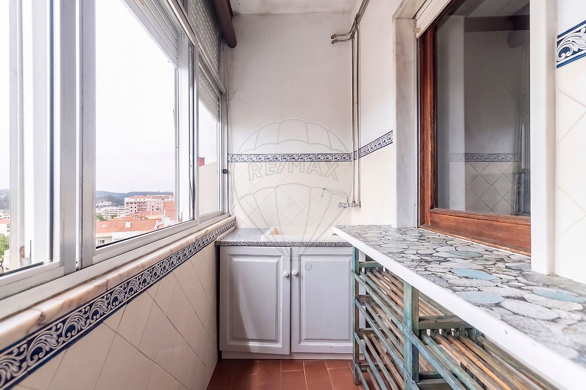 Apartamento T5 à venda em Torres Vedras (São Pedro, Santiago, Santa Maria do Castelo e São Miguel) e Matacães, Torres Vedras — foto 9