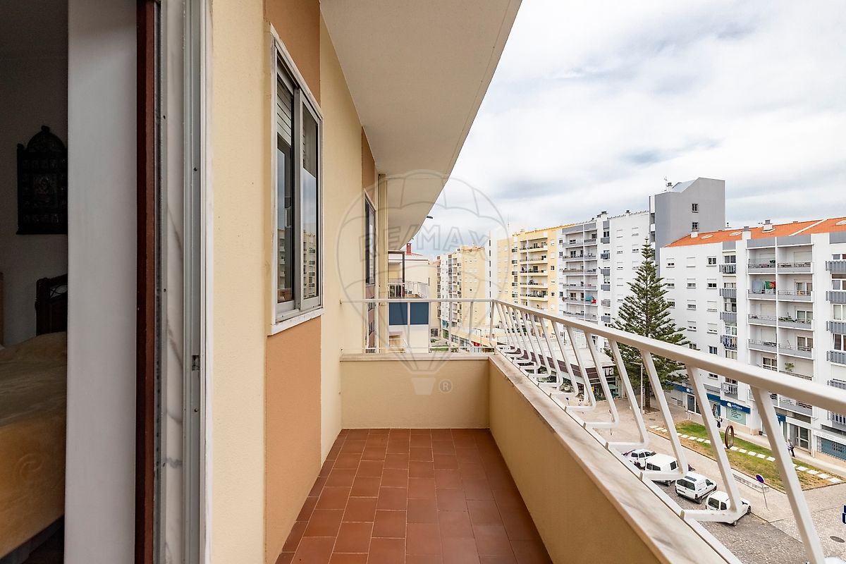Apartamento T5 à venda em Torres Vedras (São Pedro, Santiago, Santa Maria do Castelo e São Miguel) e Matacães, Torres Vedras — foto 15
