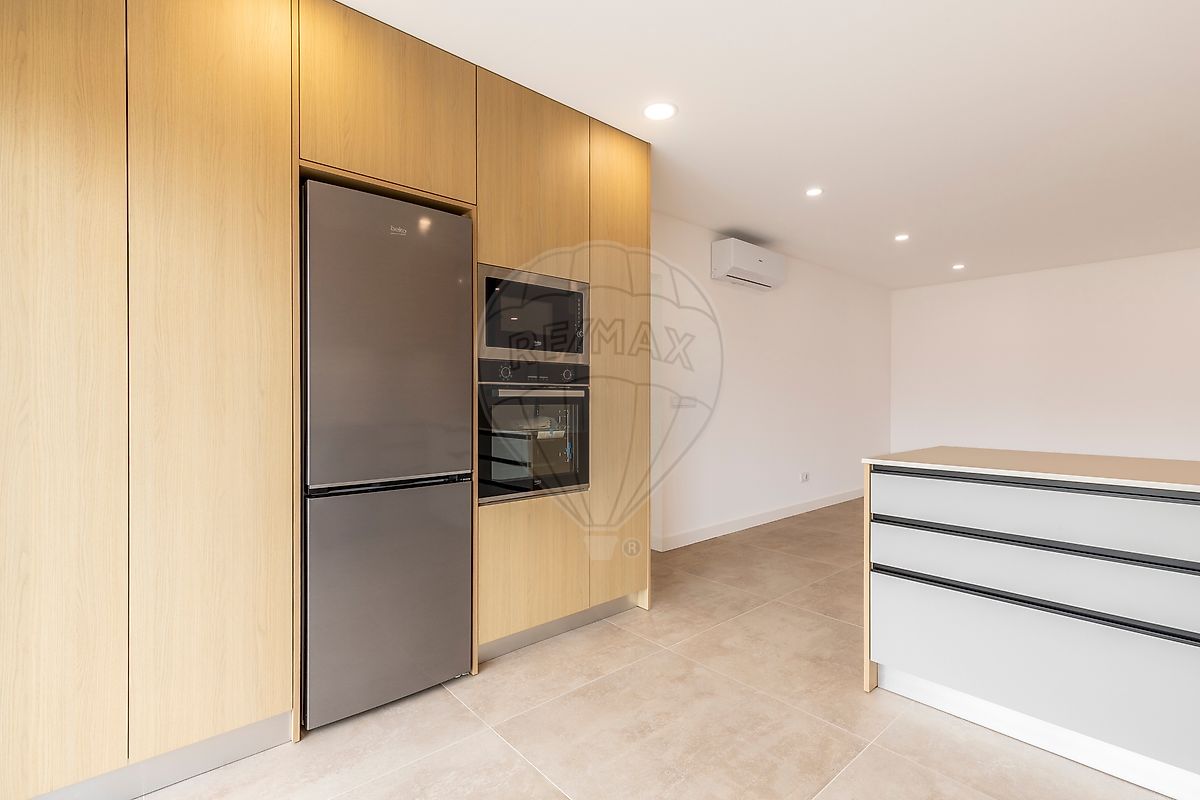 Apartamento T3 à venda em Torres Vedras (São Pedro, Santiago, Santa Maria do Castelo e São Miguel) e Matacães, Torres Vedras — foto 6