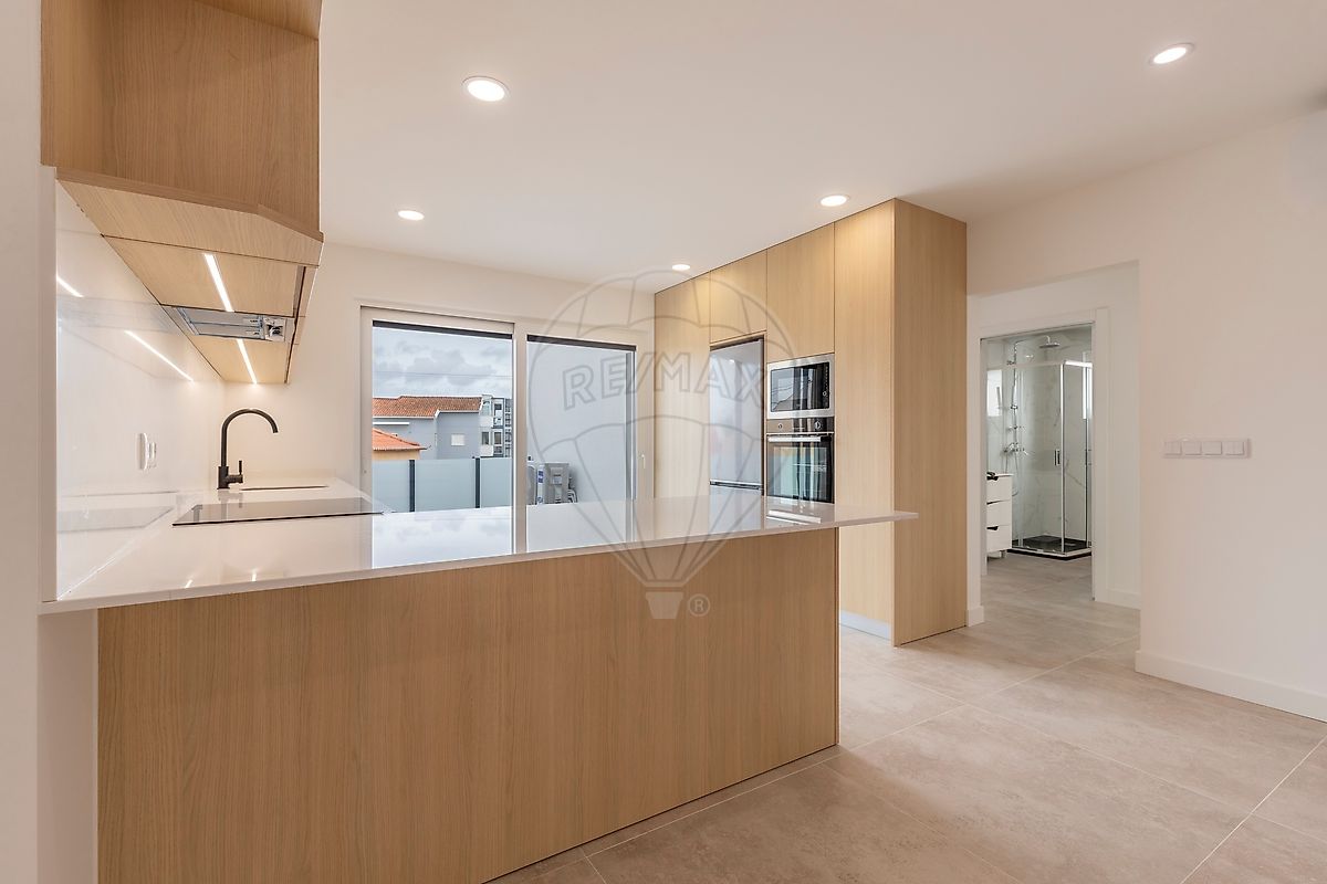 Apartamento T3 à venda em Torres Vedras (São Pedro, Santiago, Santa Maria do Castelo e São Miguel) e Matacães, Torres Vedras — foto 7