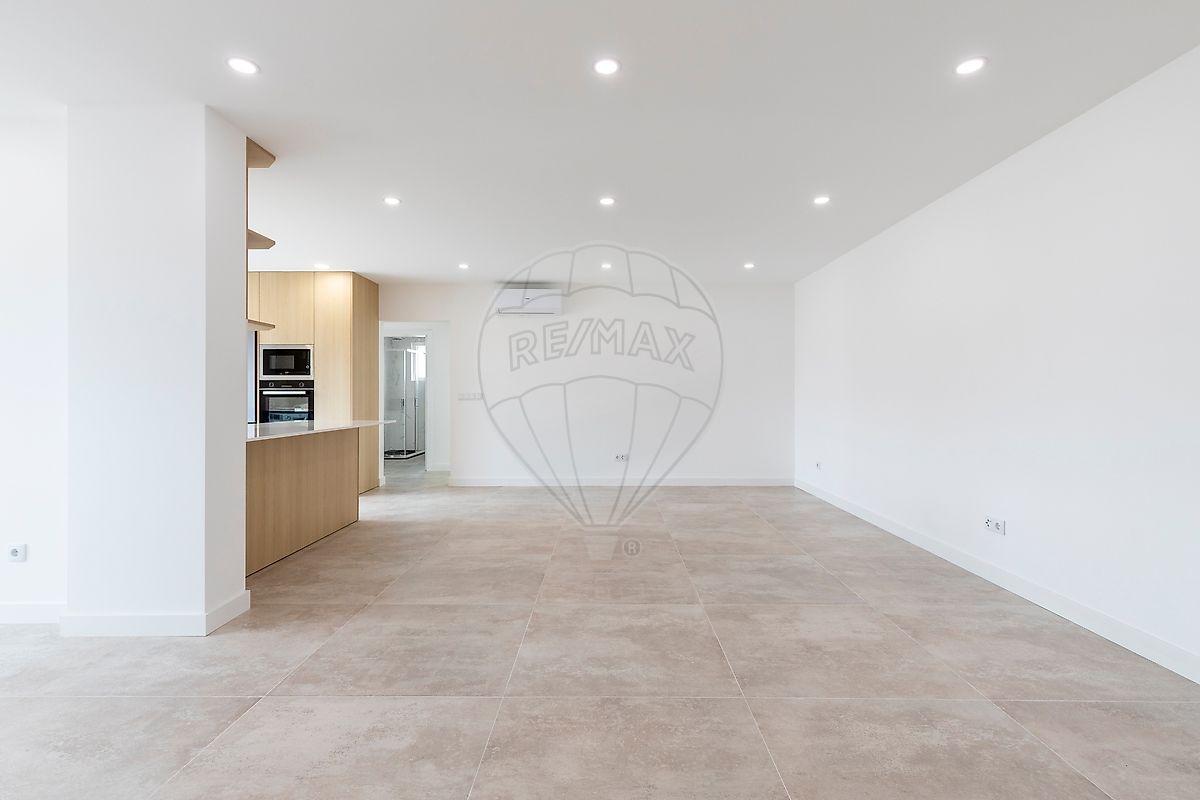Apartamento T3 à venda em Torres Vedras (São Pedro, Santiago, Santa Maria do Castelo e São Miguel) e Matacães, Torres Vedras — foto 10